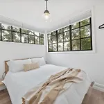 Modern Glebe Hideaway